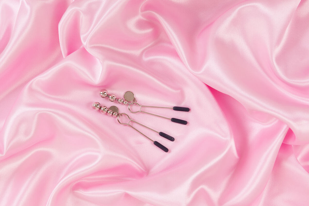 Quali tipi di pinze per capezzoli esistono